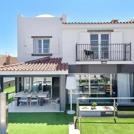 Hills 19 With Pool By Villagrancanaria Villa