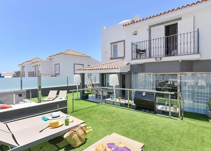 Villa Hills 19 With Pool By Villagrancanaria