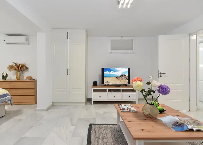 Hills 19 With Pool By Villagrancanaria *